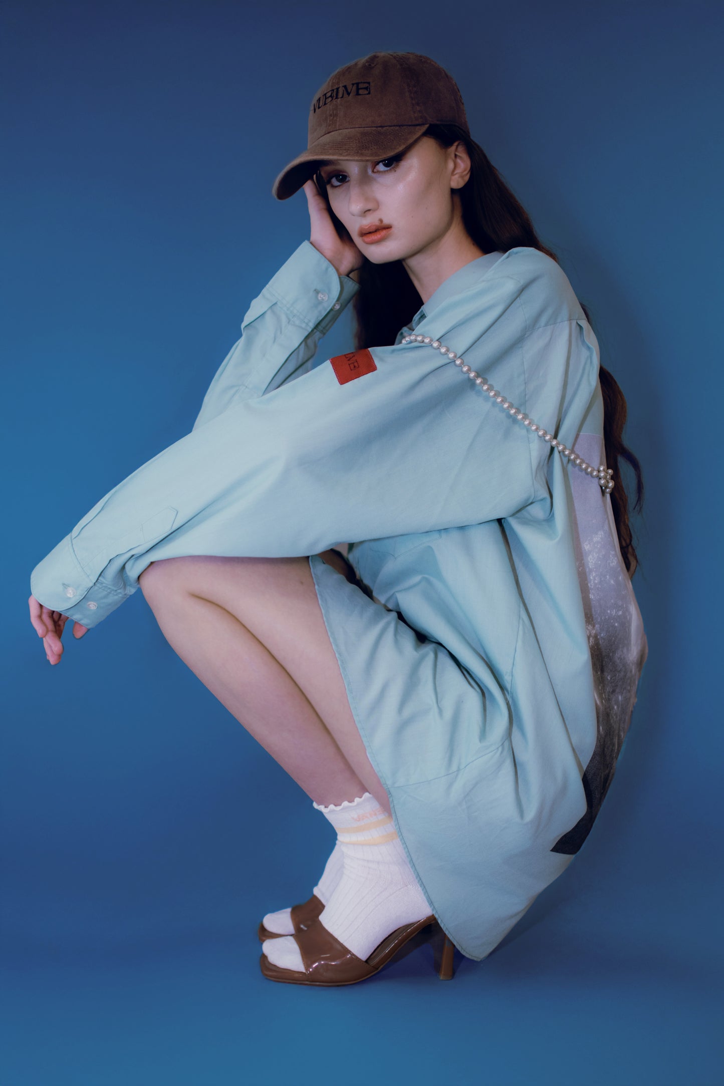 CAMISA VUELVE HACIA DENTRO