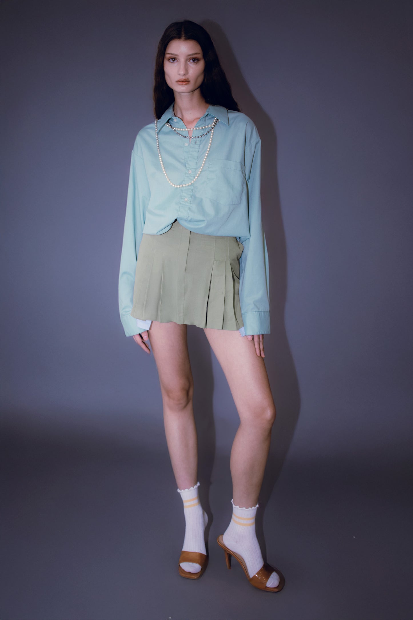 CAMISA VUELVE HACIA DENTRO