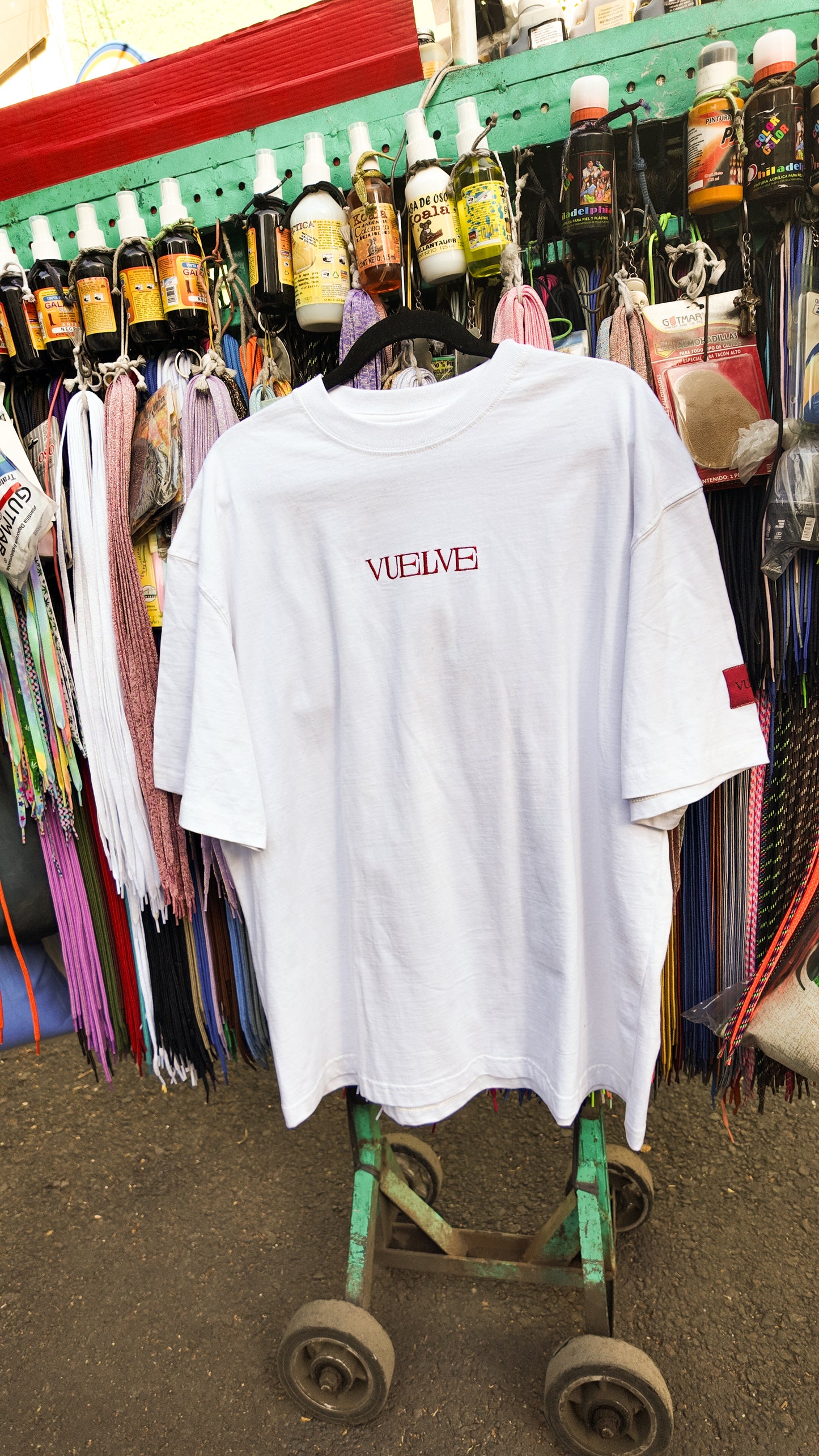 PLAYERA EMBROIDERED VUELVE SAN PANCHO