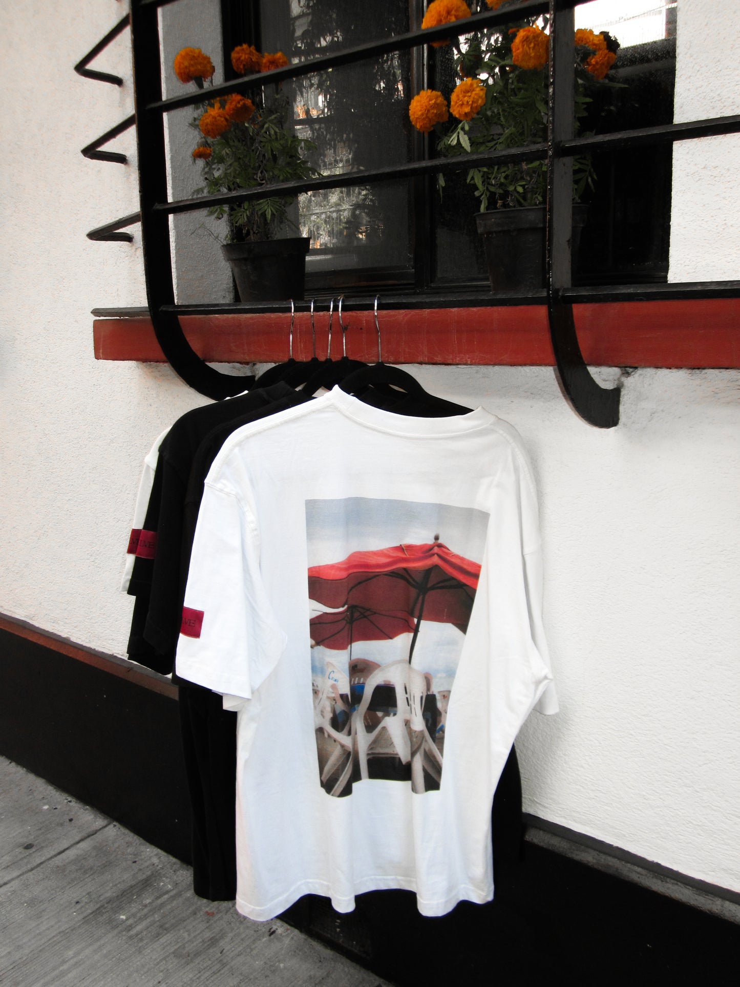 PLAYERA EMBROIDERED VUELVE SAN PANCHO