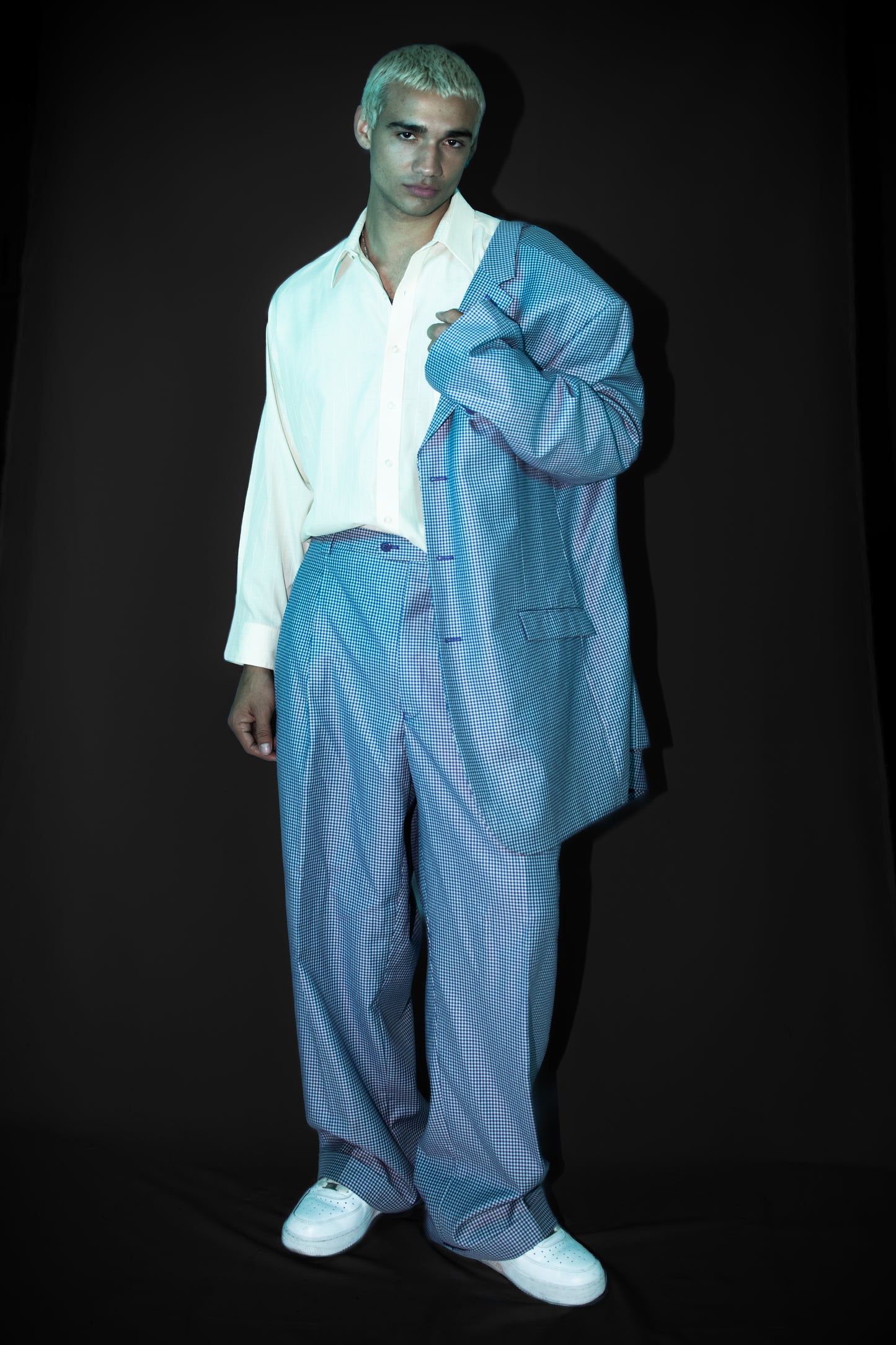 CAMISA VUELVE 3 LUNAS EN MARFA