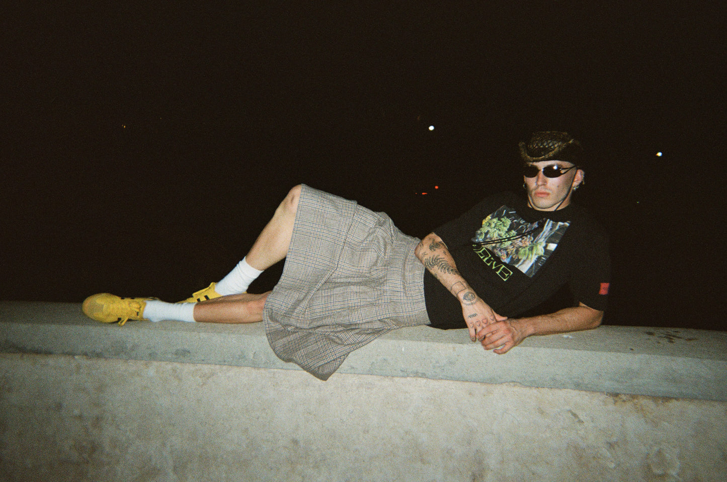 PLAYERA VUELVE BANANAS