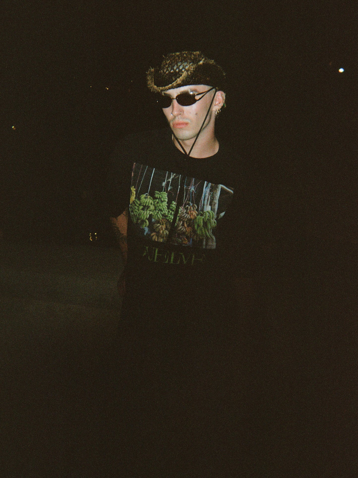 PLAYERA VUELVE BANANAS